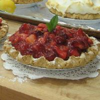 Grandma Ferrell's Strawberry & Cream Pie