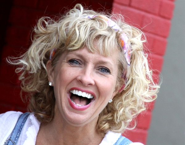 Happy Birthday Dear Linda!